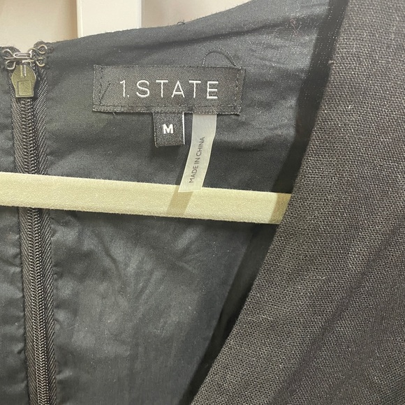 1. STATE Linen Blend Side Cutouts V-Neck Puffy Sleeves Black M Short Romper New - Picture 2 of 11